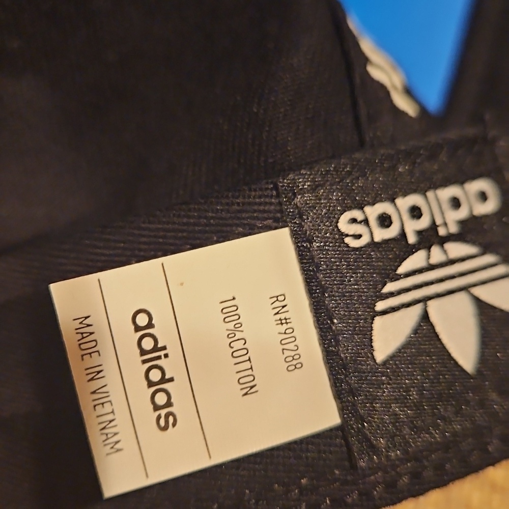NWT Adidas Originals Relaxed Adjustable Strapback Hat Embroidered Logo OSFA - Picture 4 of 5